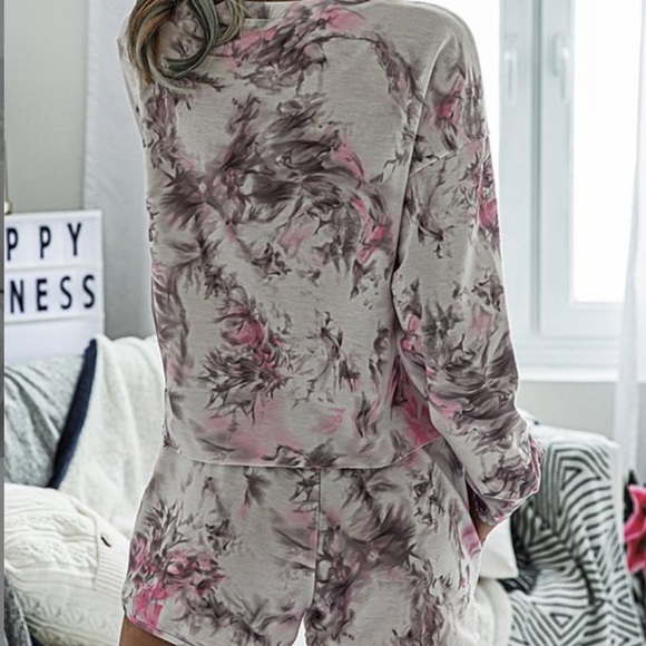 ⭐️SOLD⭐️ - Picture 3 of 3